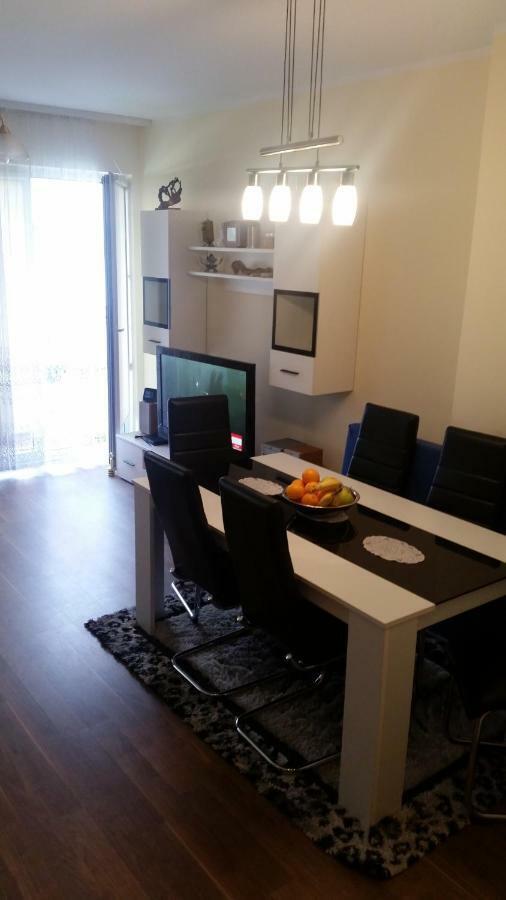 Alina Apartment *